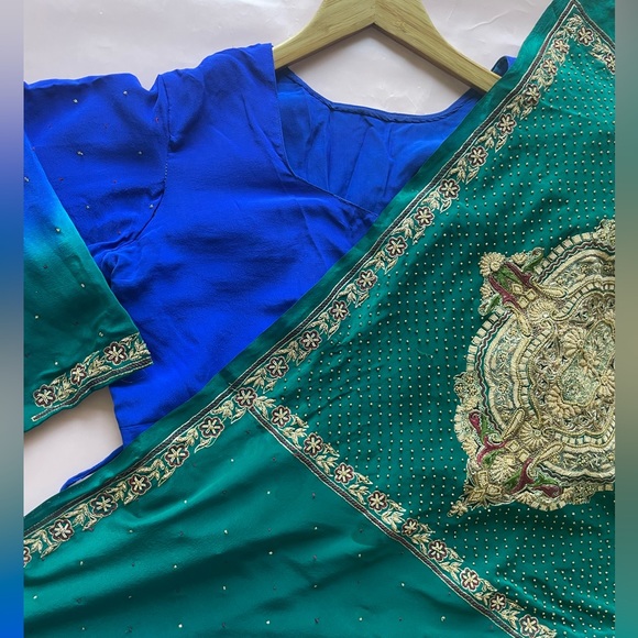 Designer Sona Chaandi sari saree turquoise gold work engagement wedding ombré - Picture 3 of 5